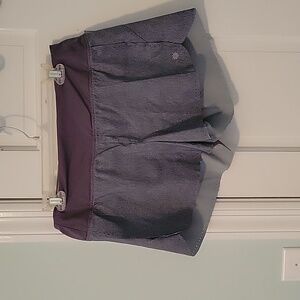 Athleta laser run shorts gray medium